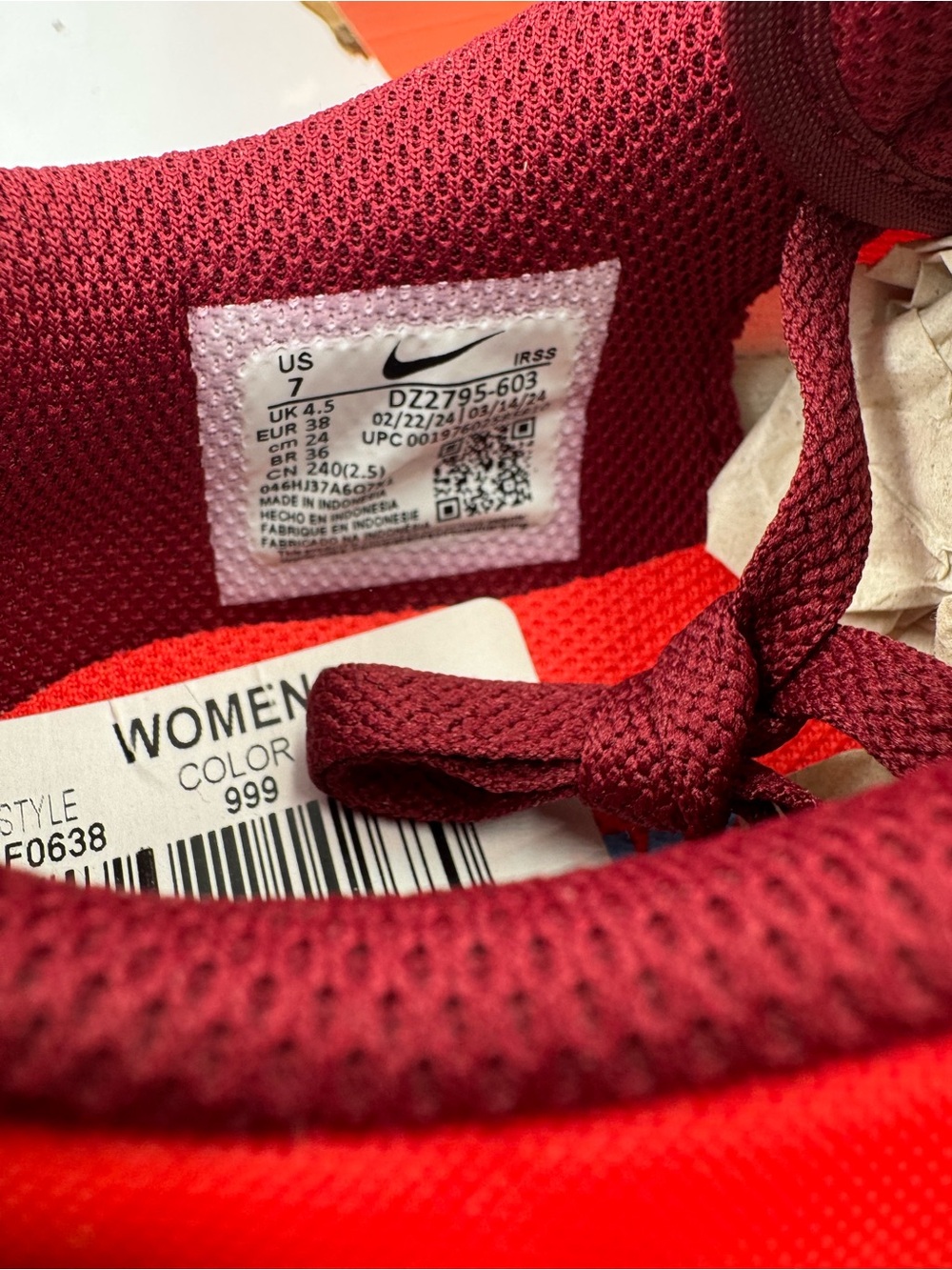 Nike Cortez Team Red Blue BRAND NEW Size 7 Women - Picture 8 of 8